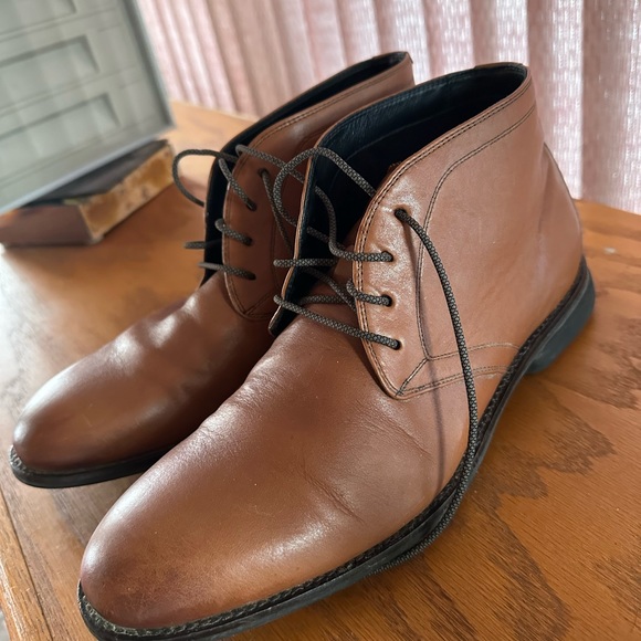Size 8m cole Haan chukka boots - Picture 7 of 7